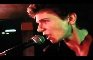 Flowers – Can't Help Myself